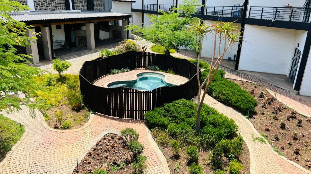 City Living Apartment 119 - Washer, 4K Tv, Fast Wifi, & Sunny Balcony Johannesburgo Exterior foto