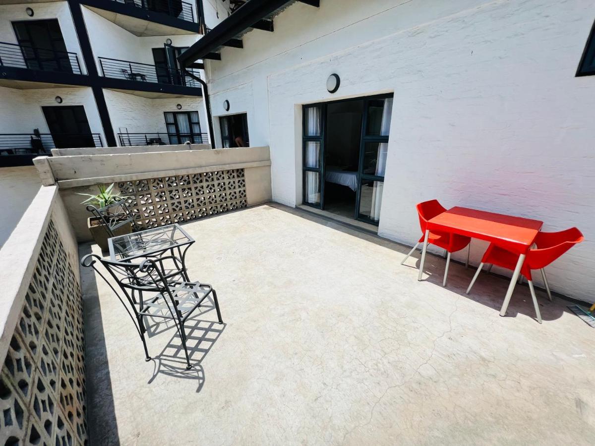 City Living Apartment 119 - Washer, 4K Tv, Fast Wifi, & Sunny Balcony Johannesburgo Exterior foto